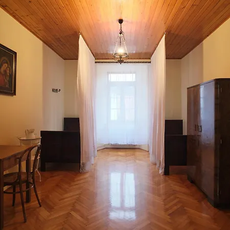 Samostan Mekinje Auberge de jeunesse Kamnik