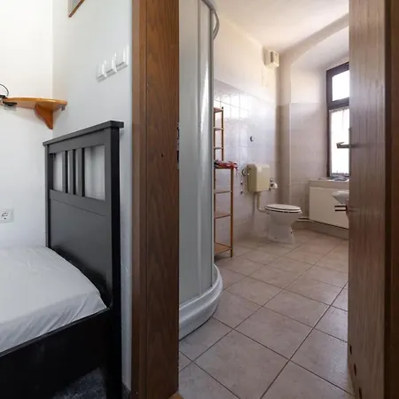 אכסניה Samostan Mekinje קמניק