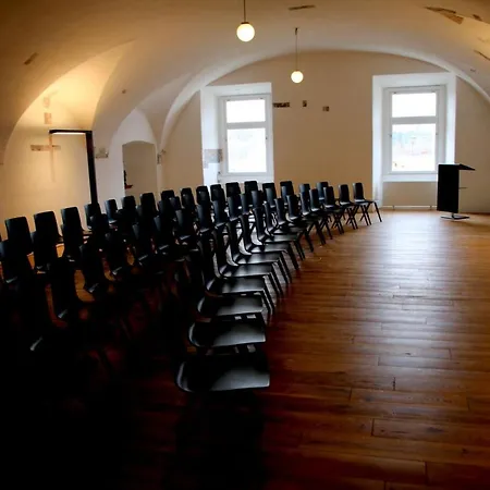 Samostan Mekinje Хостел *