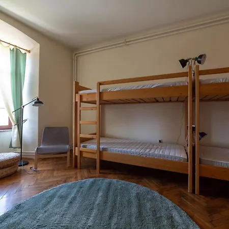 אכסניה Samostan Mekinje *