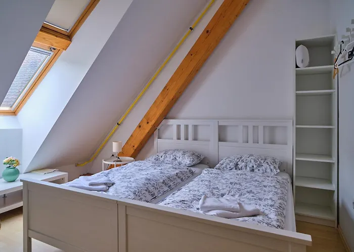 Hostel Samostan Mekinje Kamnik