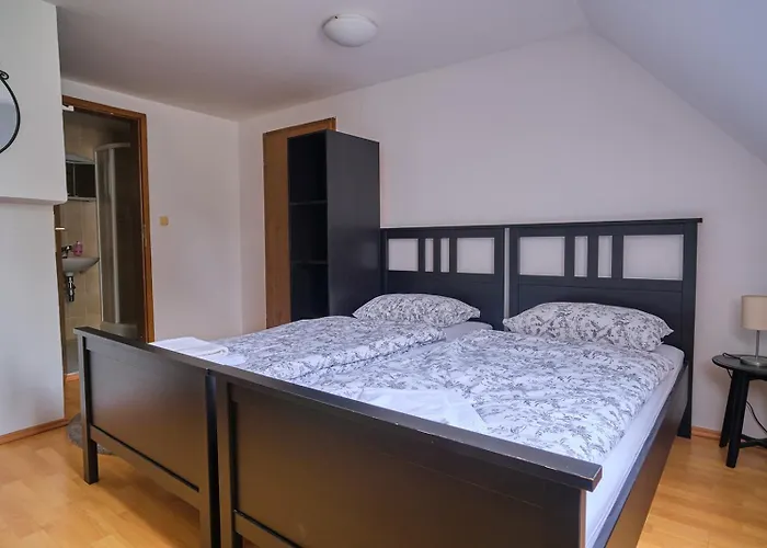 Samostan Mekinje Hostel